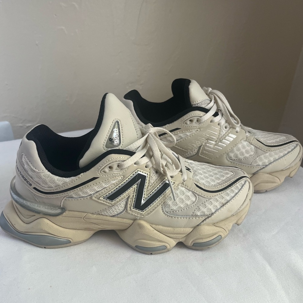 New balance 9060